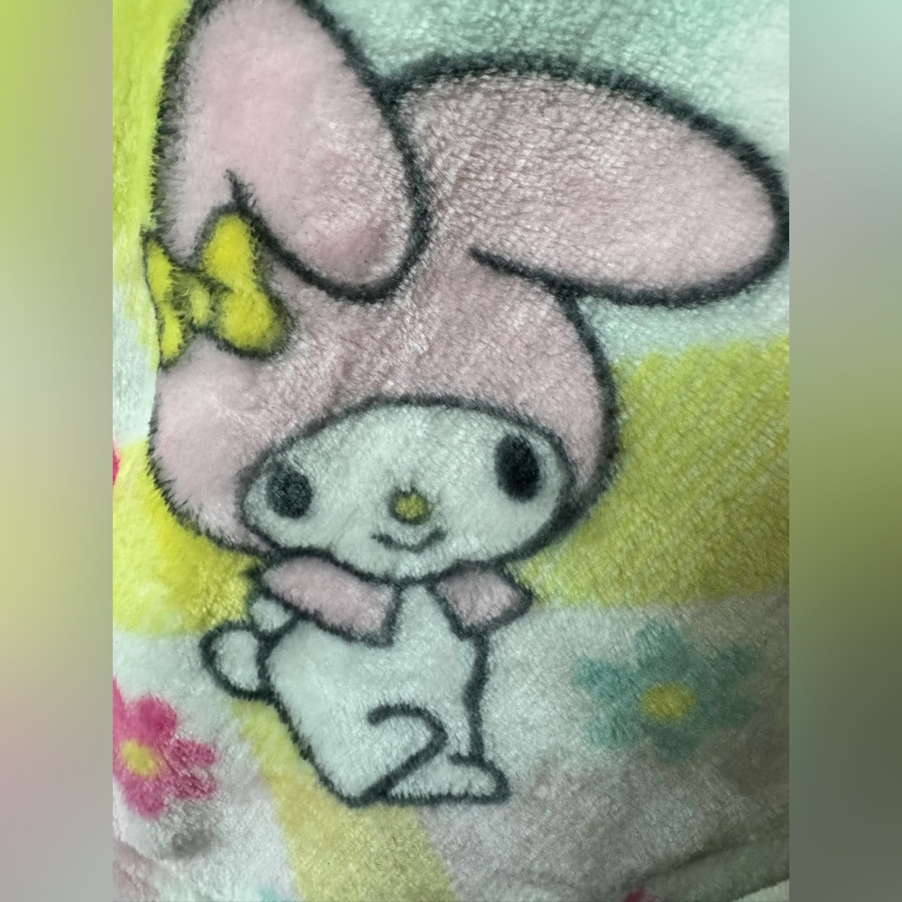 Hello Kitty Blanket🩷 - Picture 6 of 6